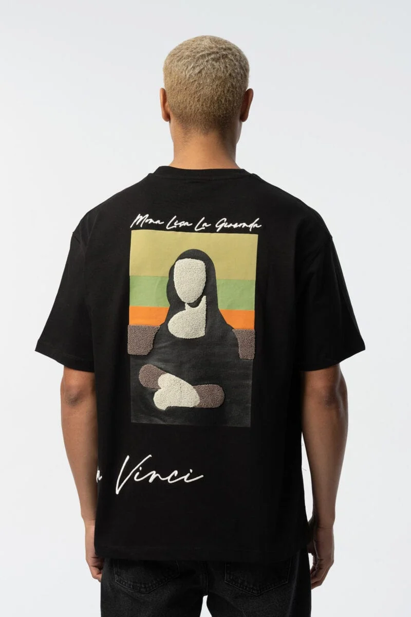 Mona Da Vinci Design Unisex T-Shirt - Image 8