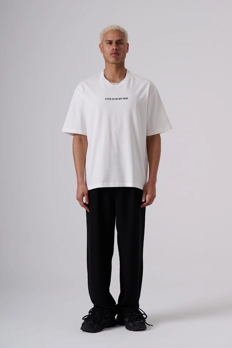 Clover Design Unisex T-Shirt - Image 8