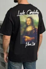 Mona Lisa Design Unisex T-Shirt - Image 3