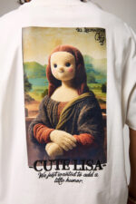 Cute Lisa Unisex T-Shirt